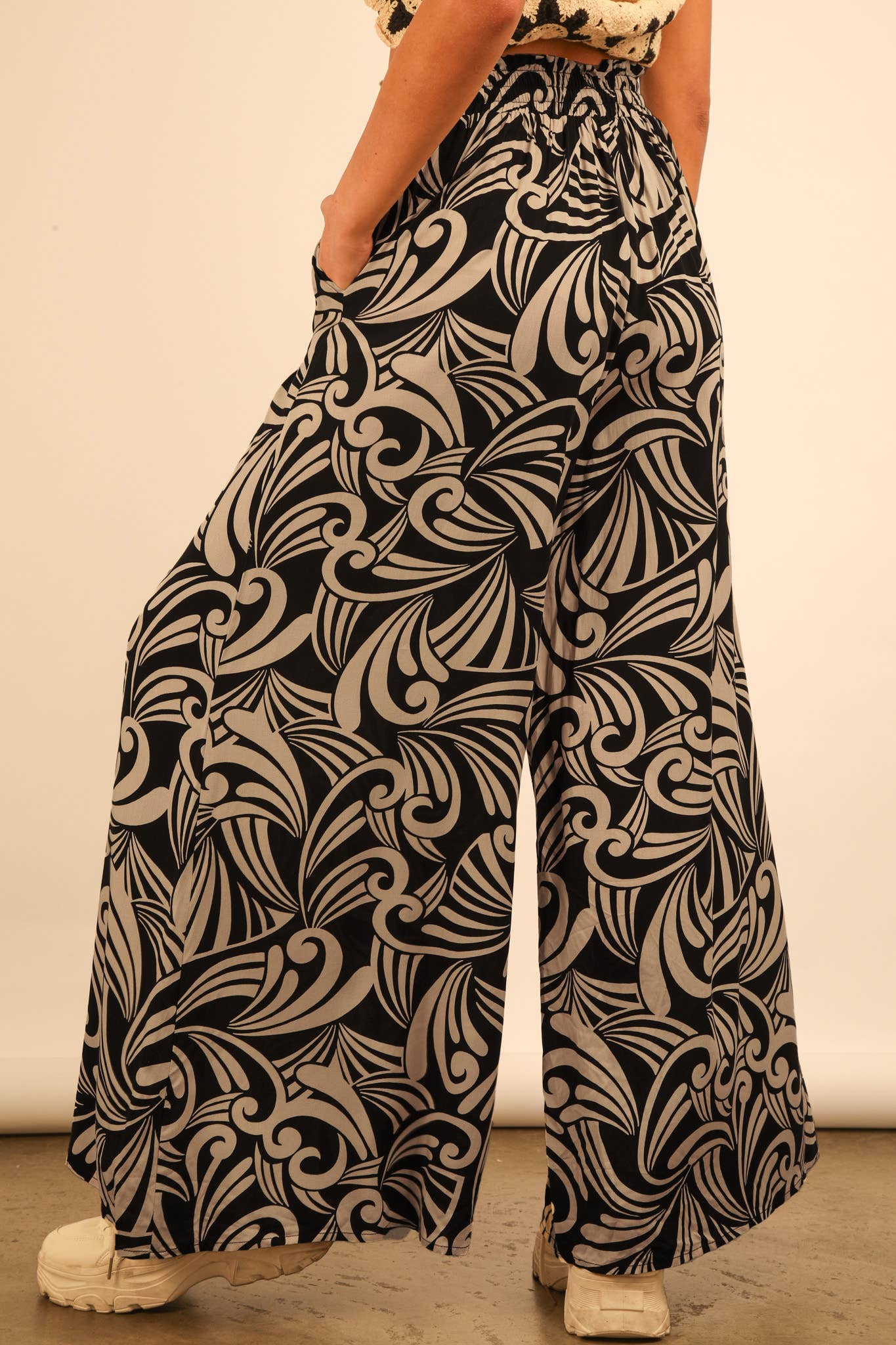 Printed Wide Leg Long Pants