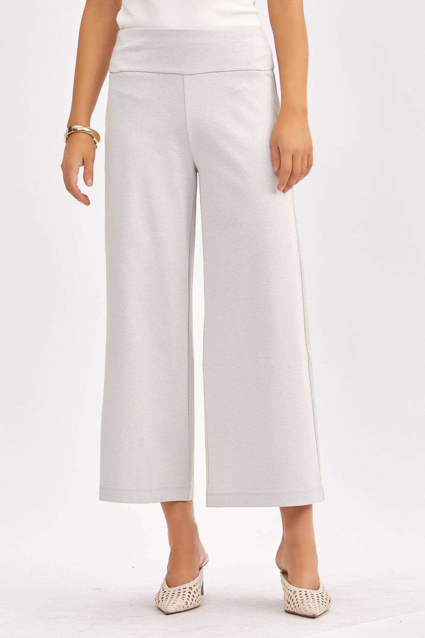Magic Wide Cropped Pants