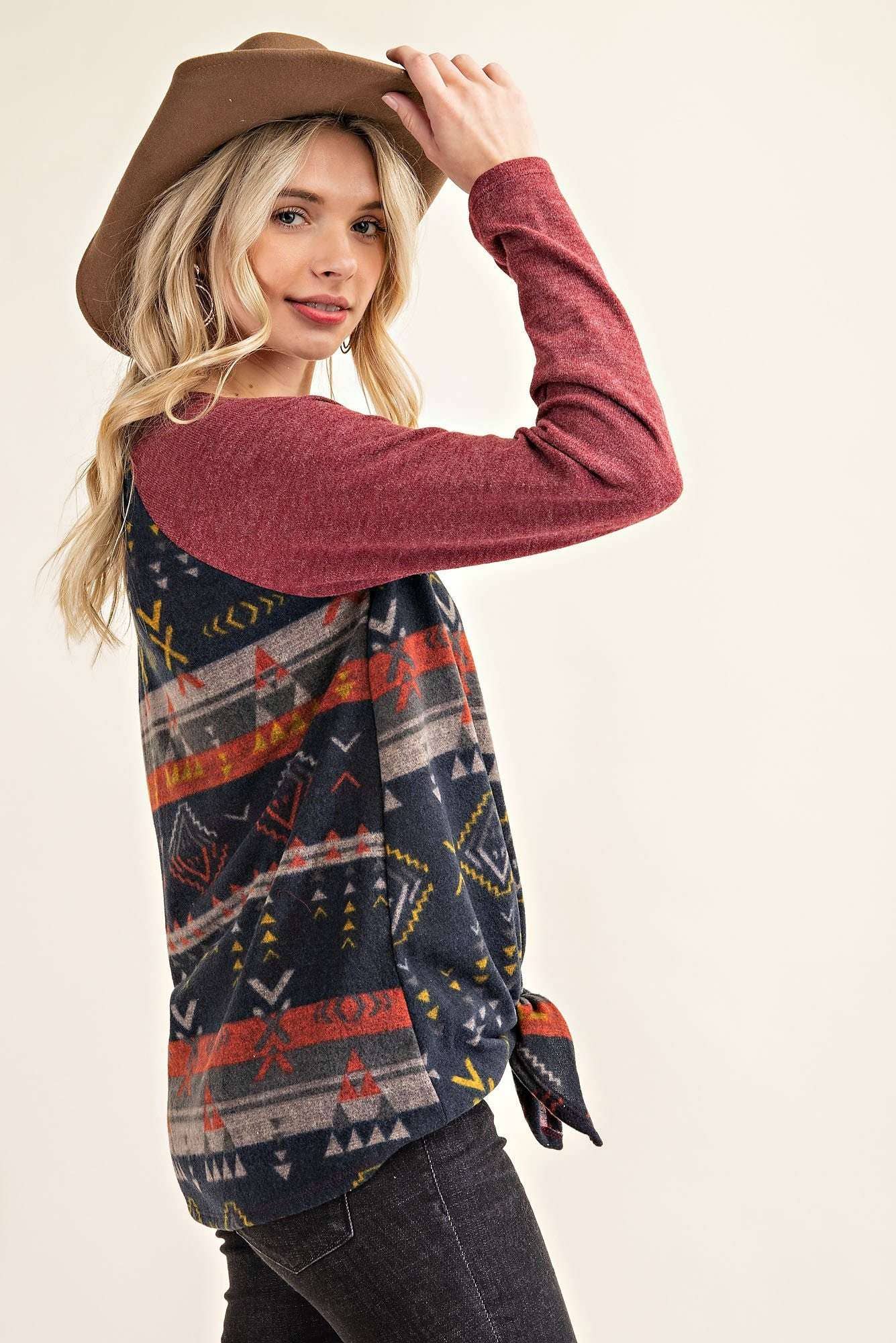 Round neck raglan contrast long sleeve top
