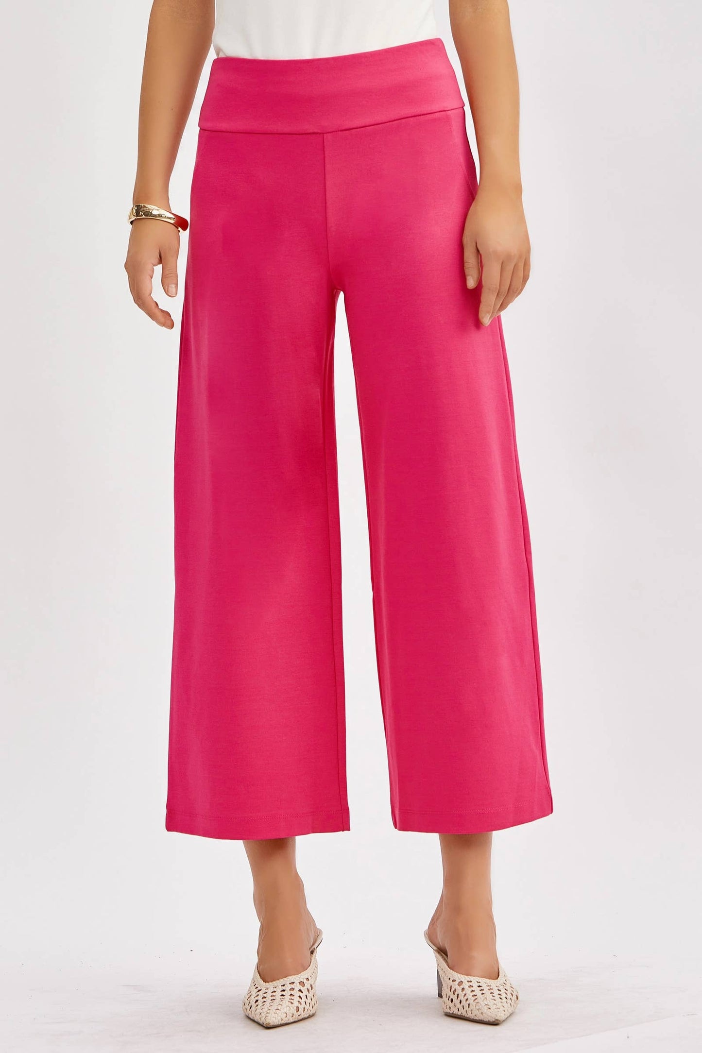 Magic Wide Cropped Pants