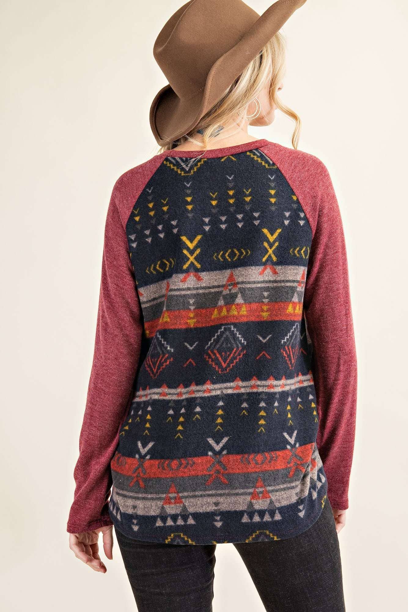 Round neck raglan contrast long sleeve top