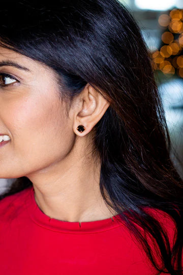 CIRCLED STUD EARRINGS