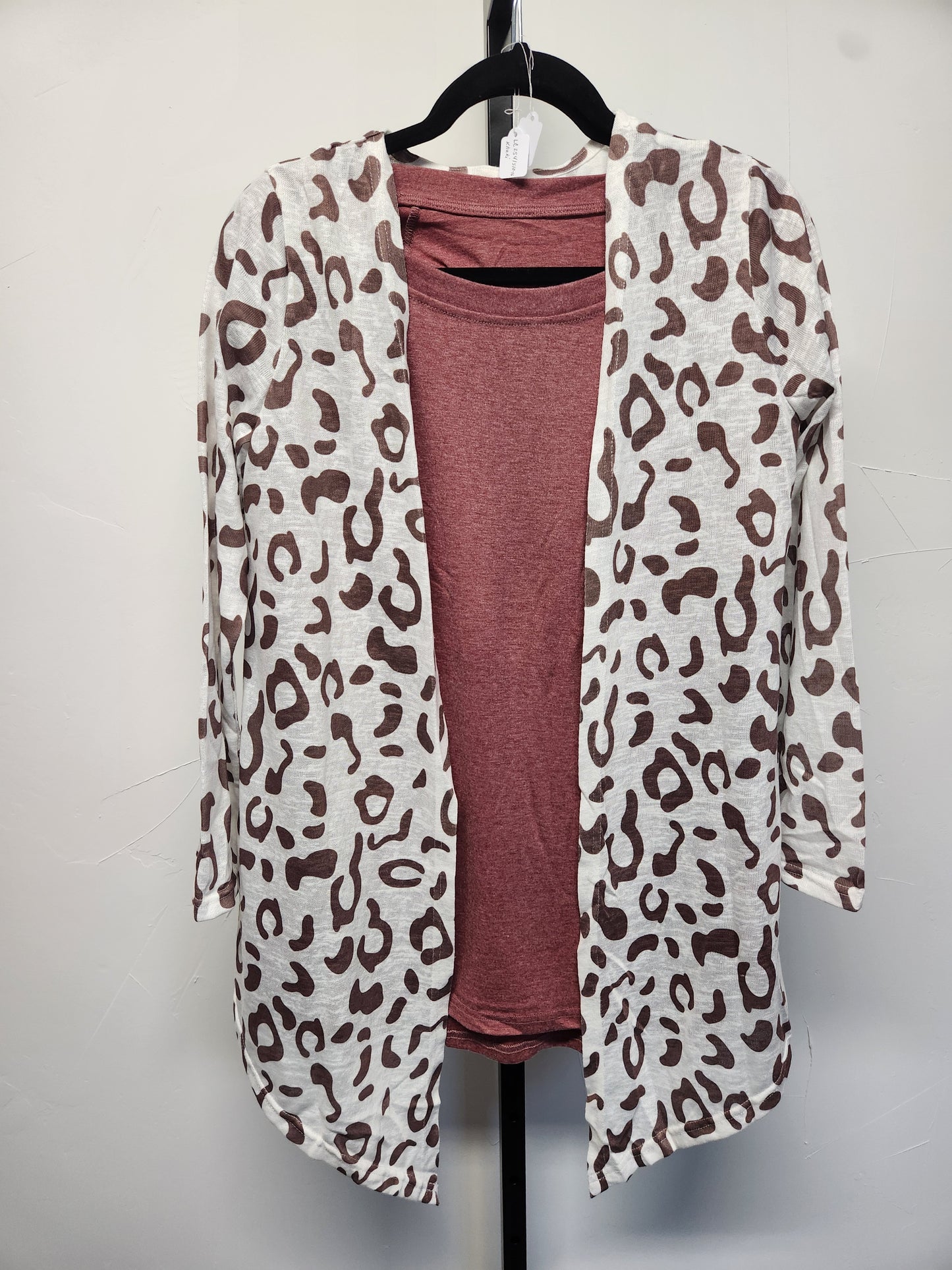 Light weight leopard print cardigan