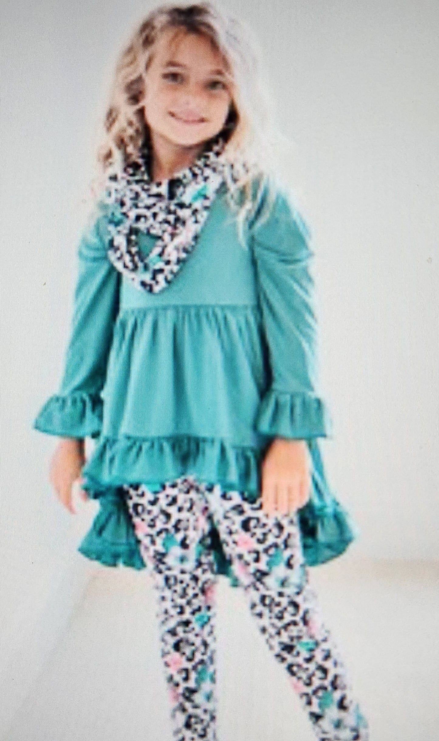 Clearance 3 Piece set - Multi color