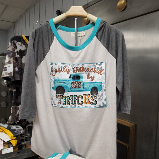 Raglan / distracted by trucks