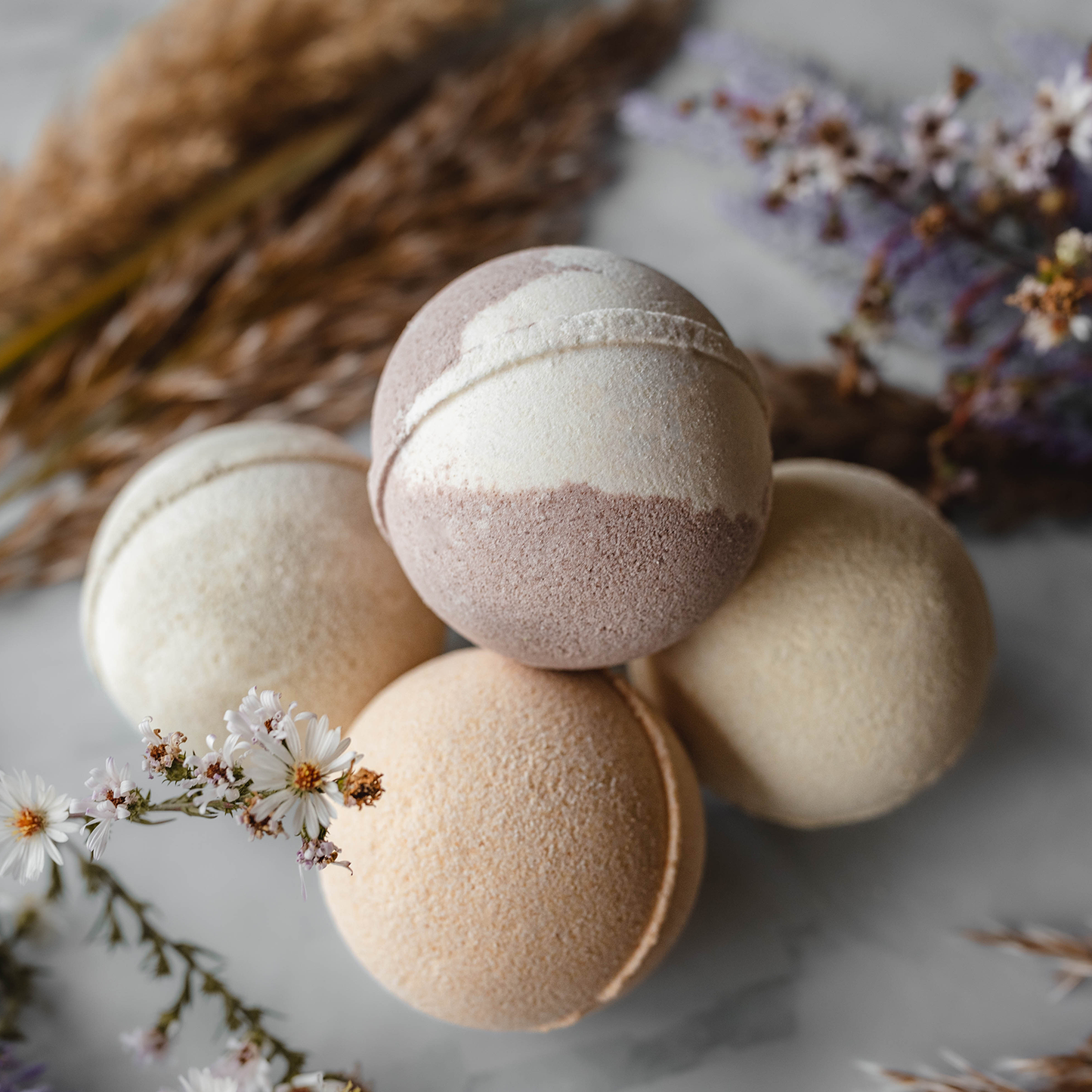 Luxiny Products - Luxurious Bath and Body - Bath Bombs | Rosemary Lavender | Essential Oils | Natural