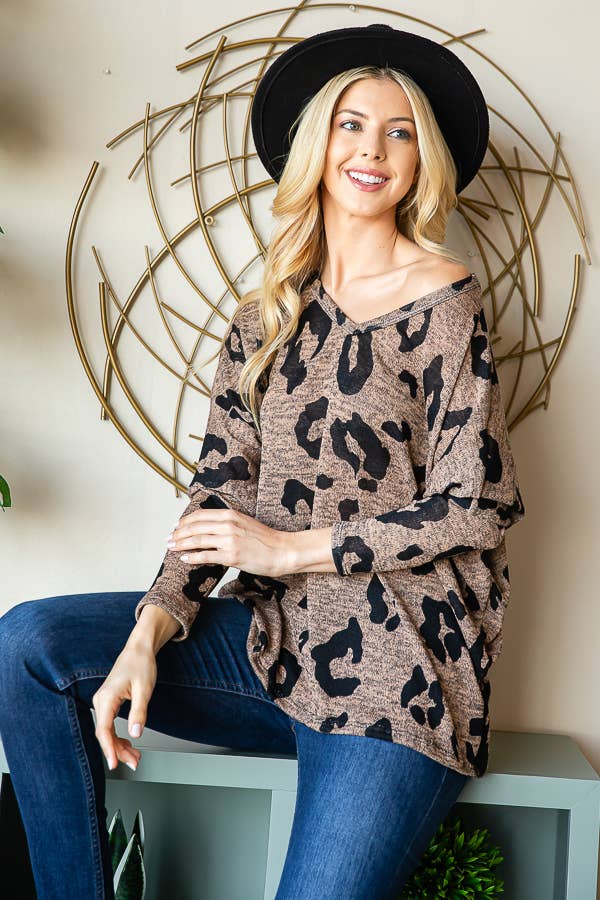 Animal print long sleeve V-neck basic top