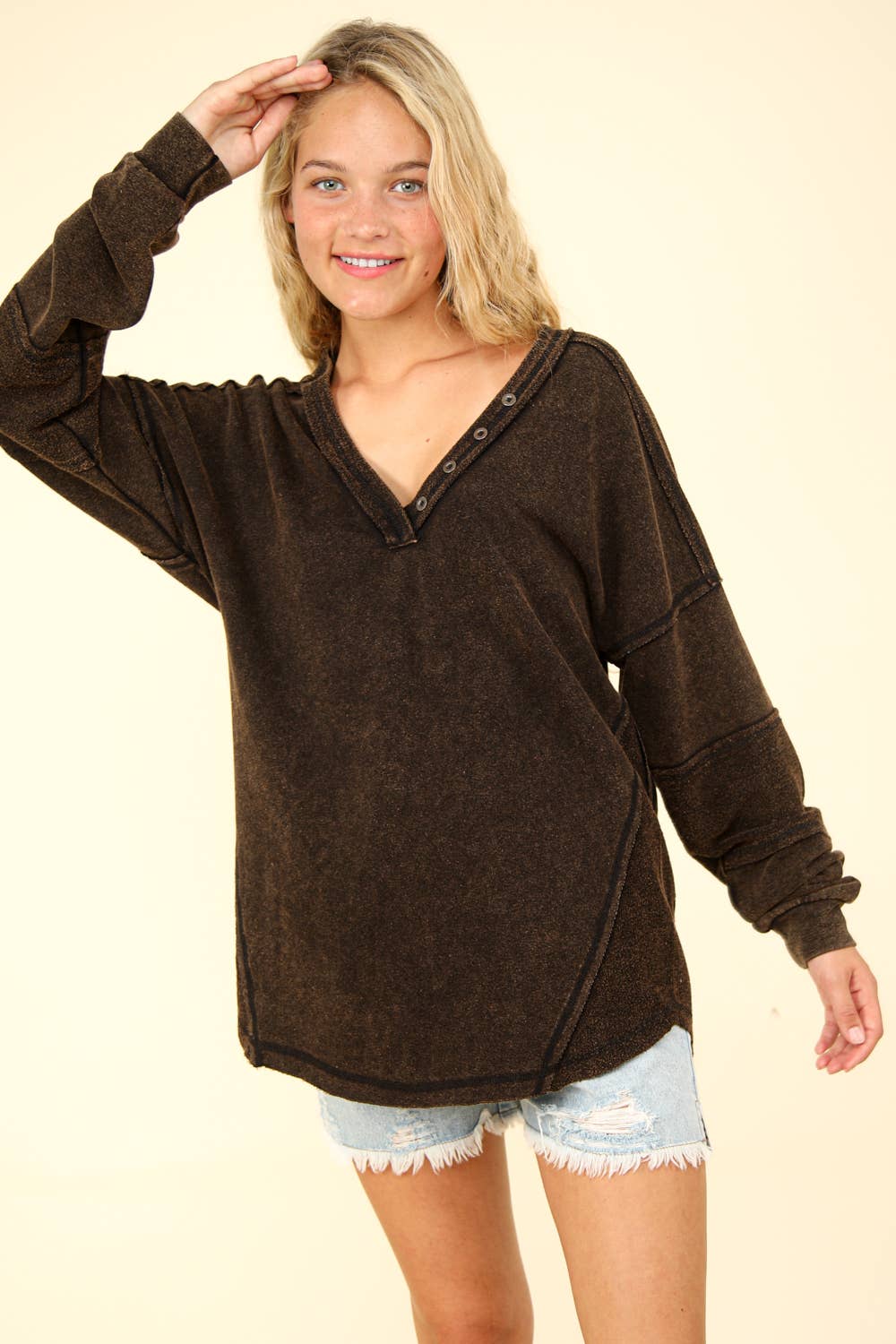 Knit V-Neck Oversized Top