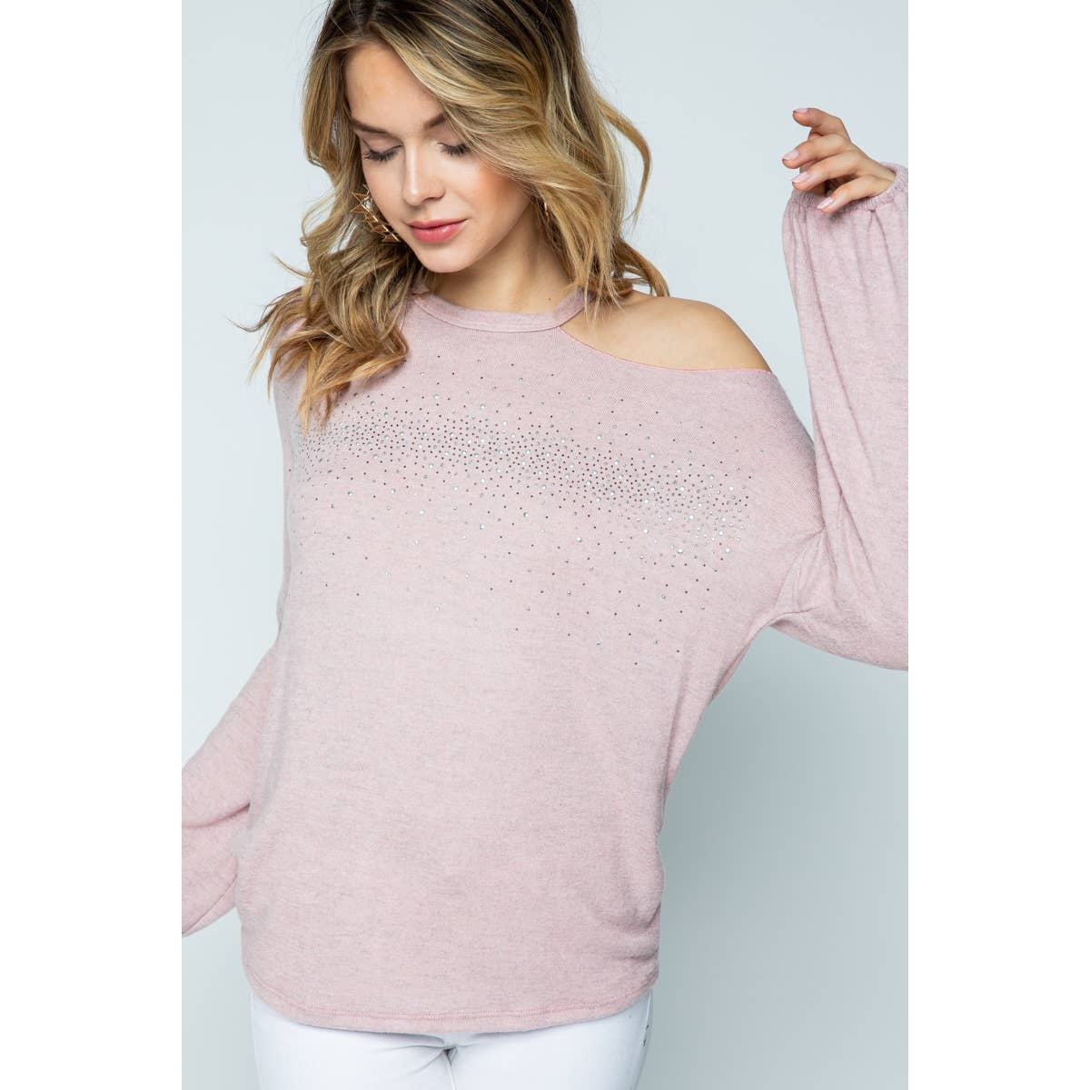 COLD SHOULDER LONG SLEEVE TOP