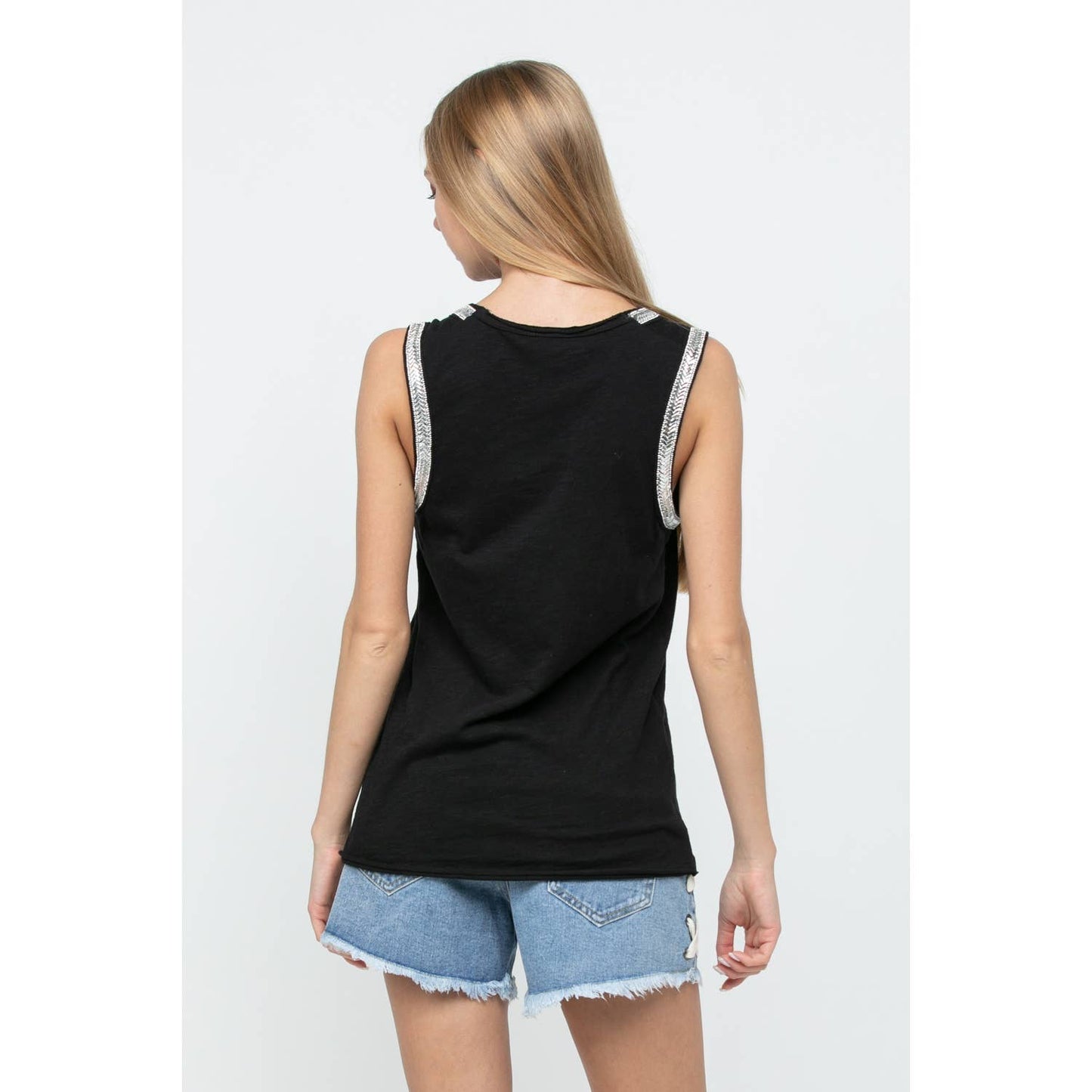 VOCAL - BEJEWELED ROUND NECK SLEEVELESS TANK TOP