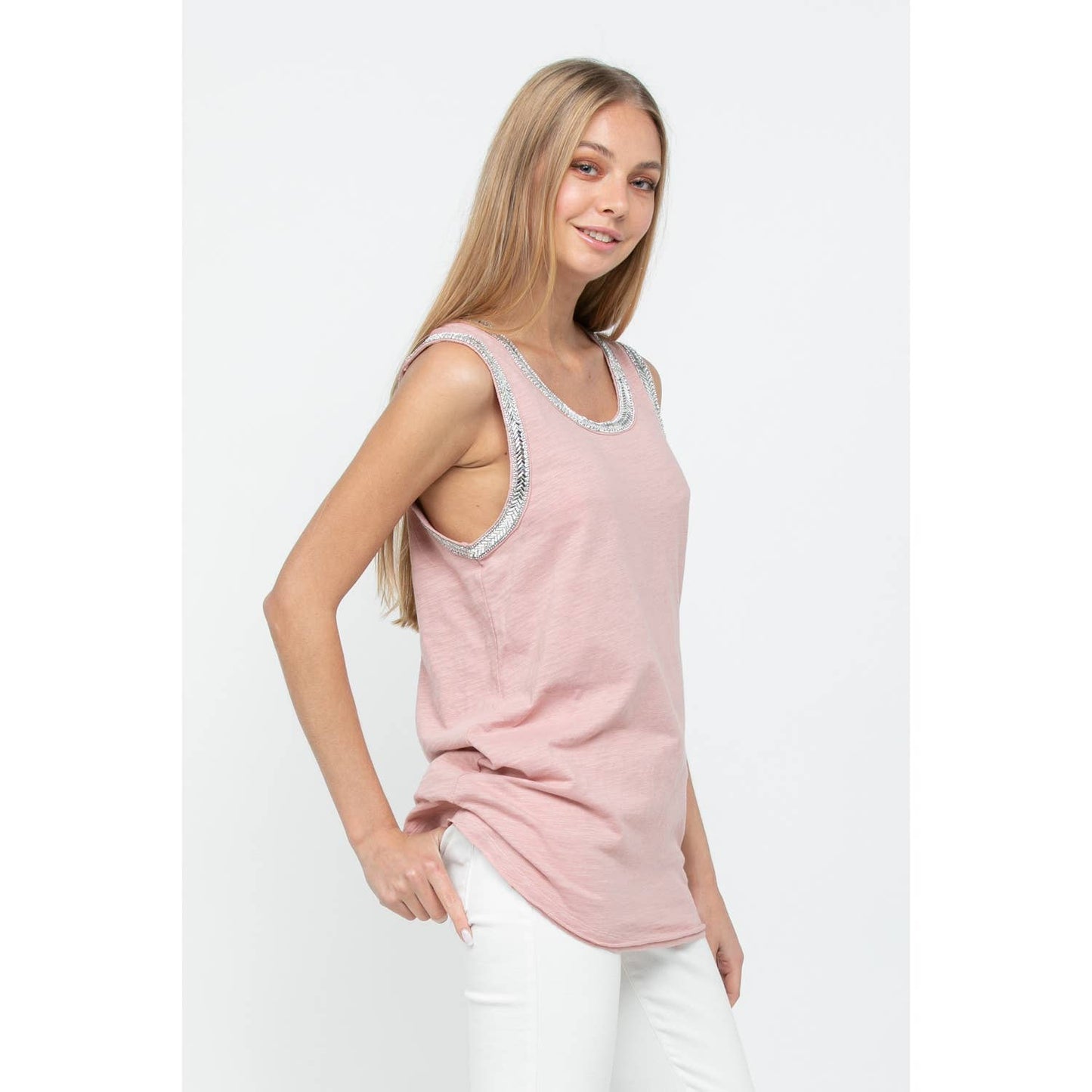 VOCAL - BEJEWELED ROUND NECK SLEEVELESS TANK TOP