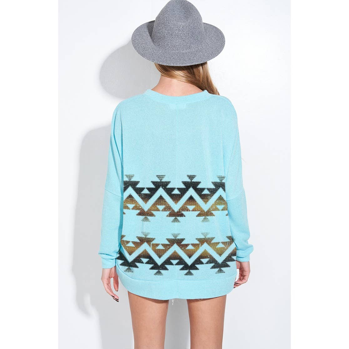 Zig zag print long sleeve knit top