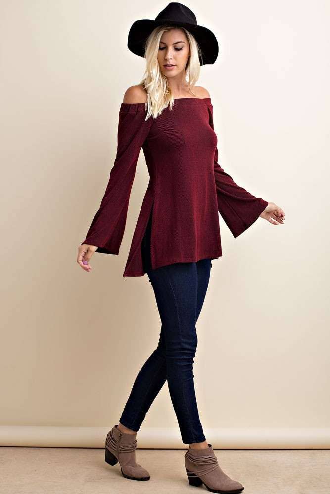 OFF SHOULDER TOP