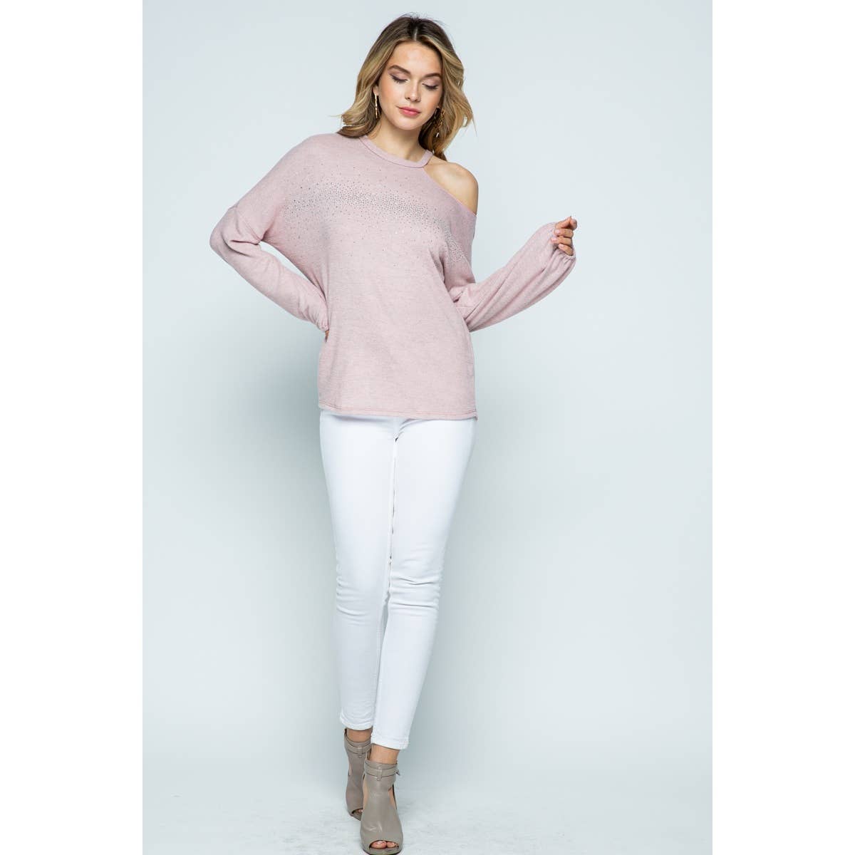 COLD SHOULDER LONG SLEEVE TOP