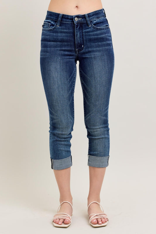 Dark Wash Cuffed Capri 72121