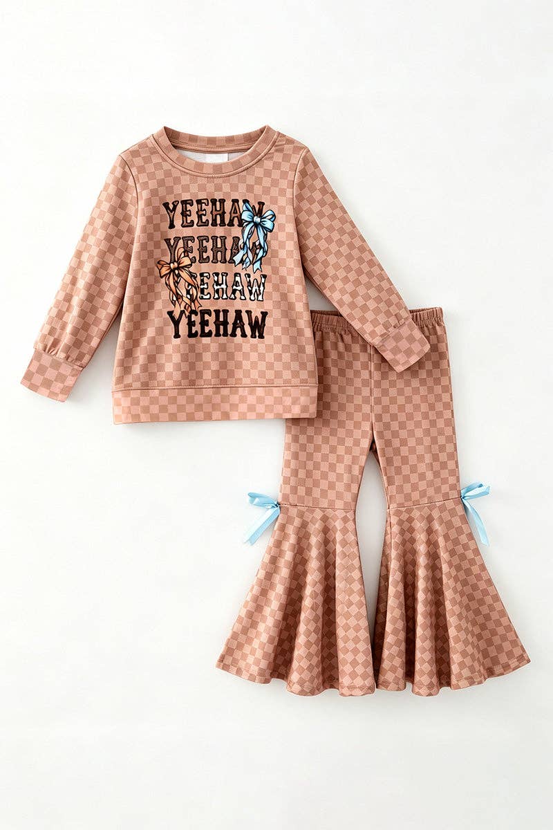 Yeehaw" Brown-tan checkered outfit.