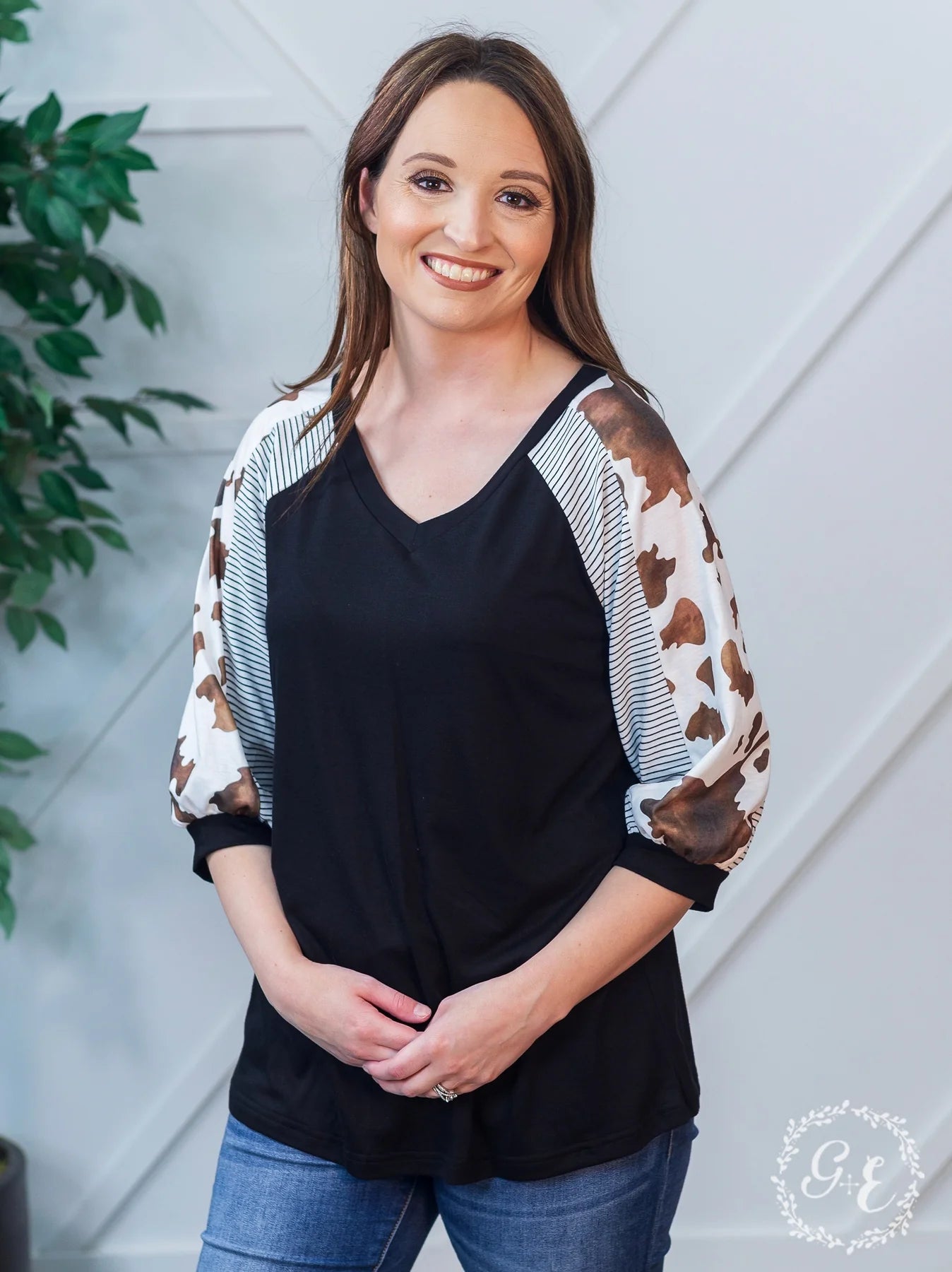 Cow print strip V-neck