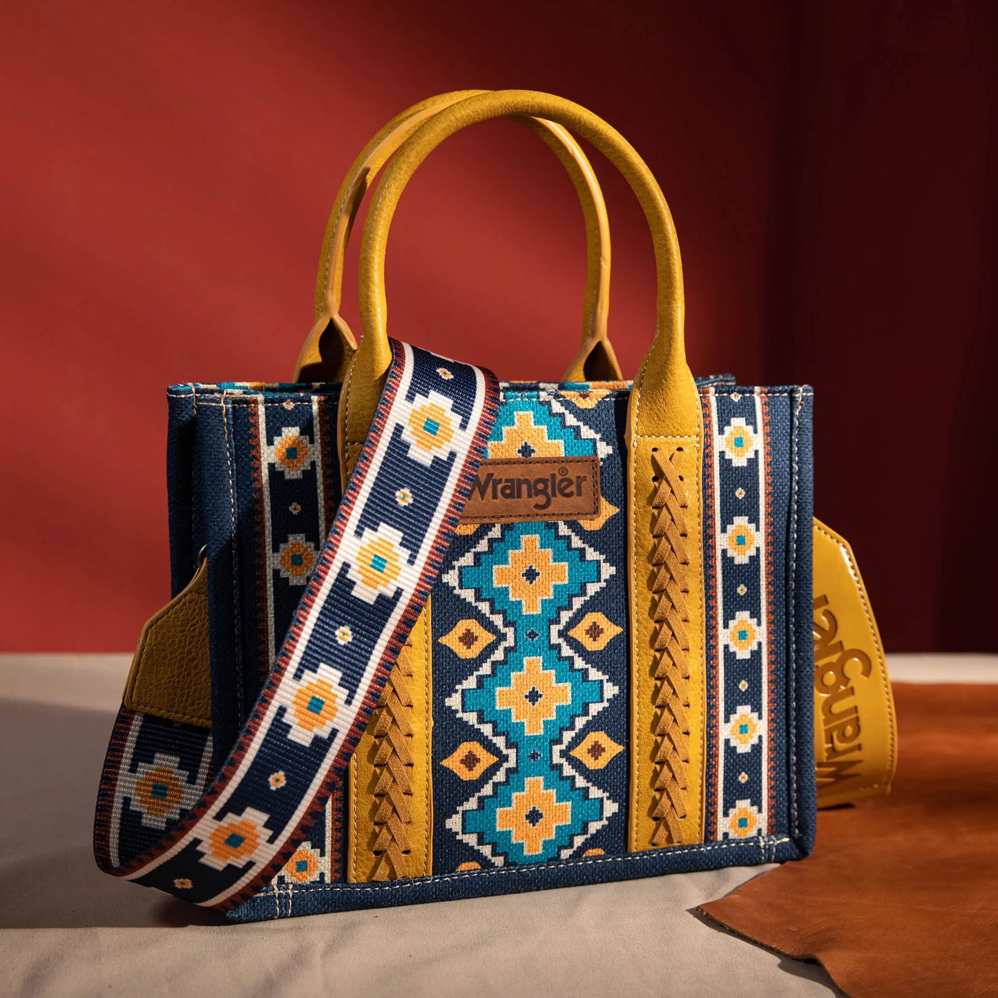 WRANGLER ALL-OVER AZTEC DUAL SIDED PRINT CROSSBODY CANVAS TOTES