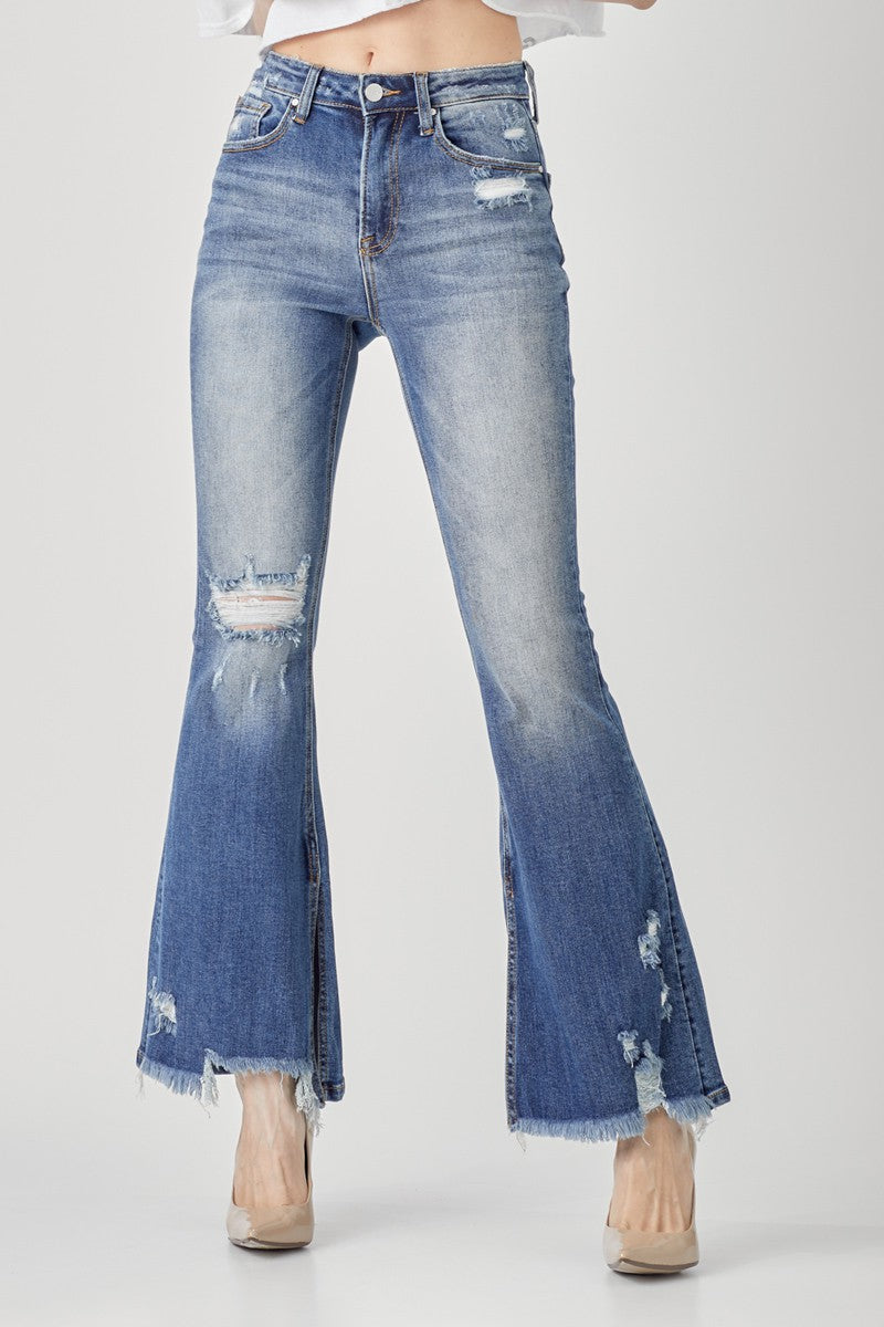 HIGH RISE DISTRESSED SLIT FLARE