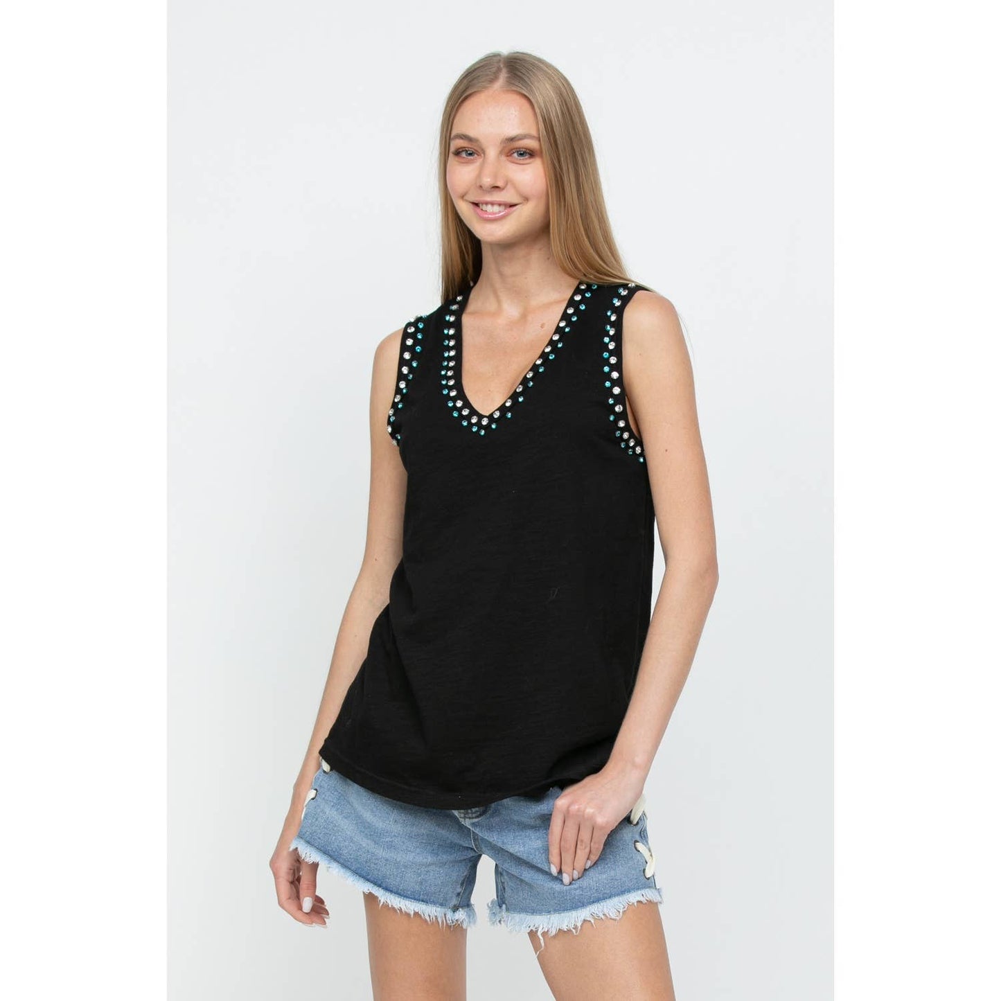 VOCAL - MULTICOLOR RHINESTONE NECK EMBELLISHMENT SLEEVELESS TANK