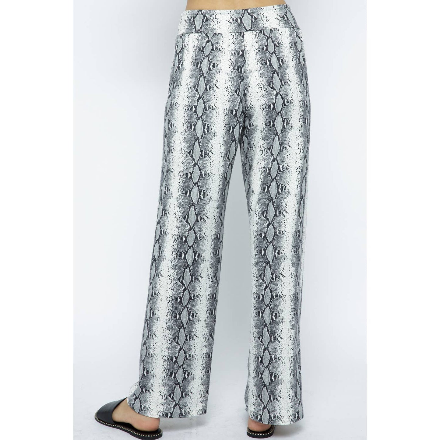 ANIMAL PRINT LOUNGE PANTS