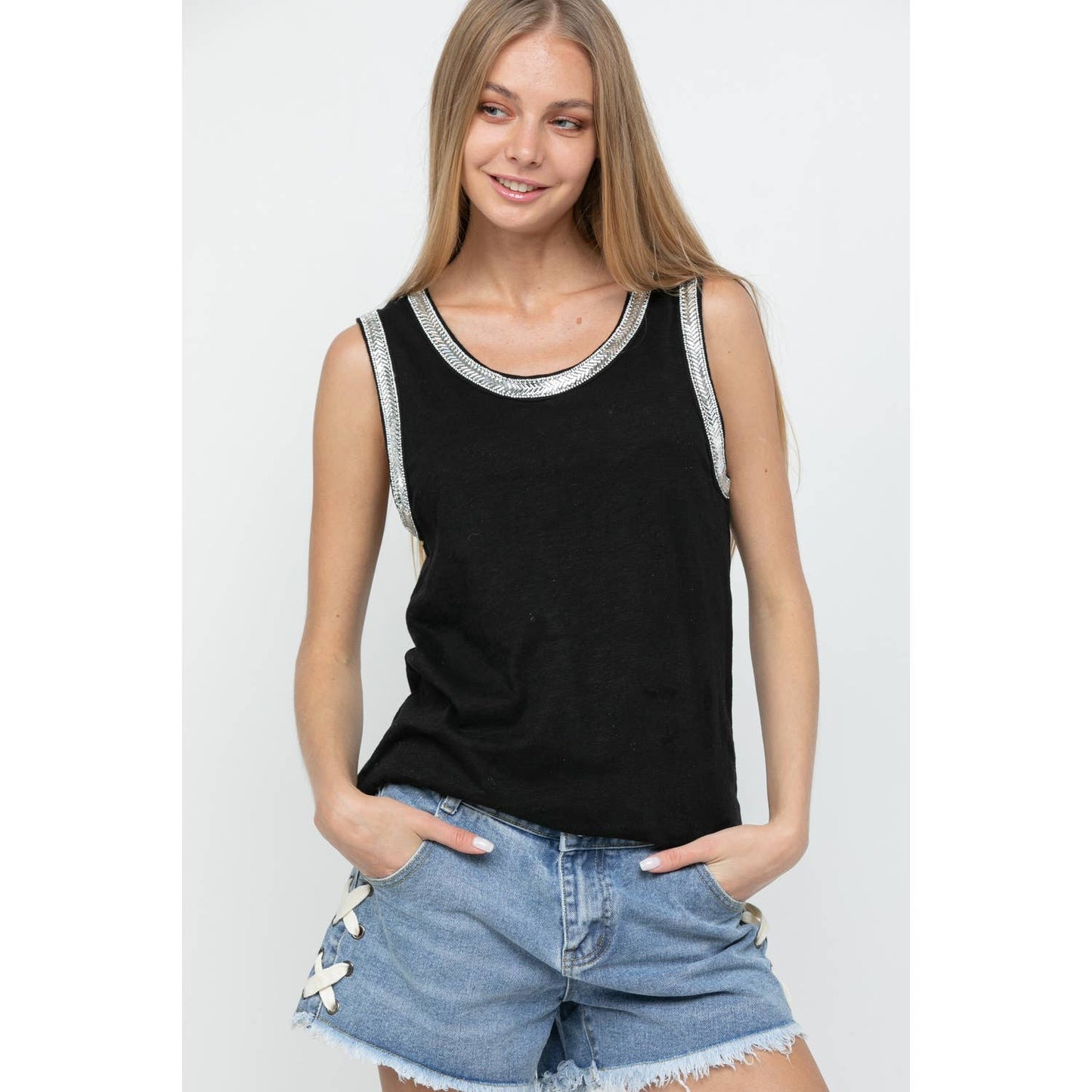 VOCAL - BEJEWELED ROUND NECK SLEEVELESS TANK TOP