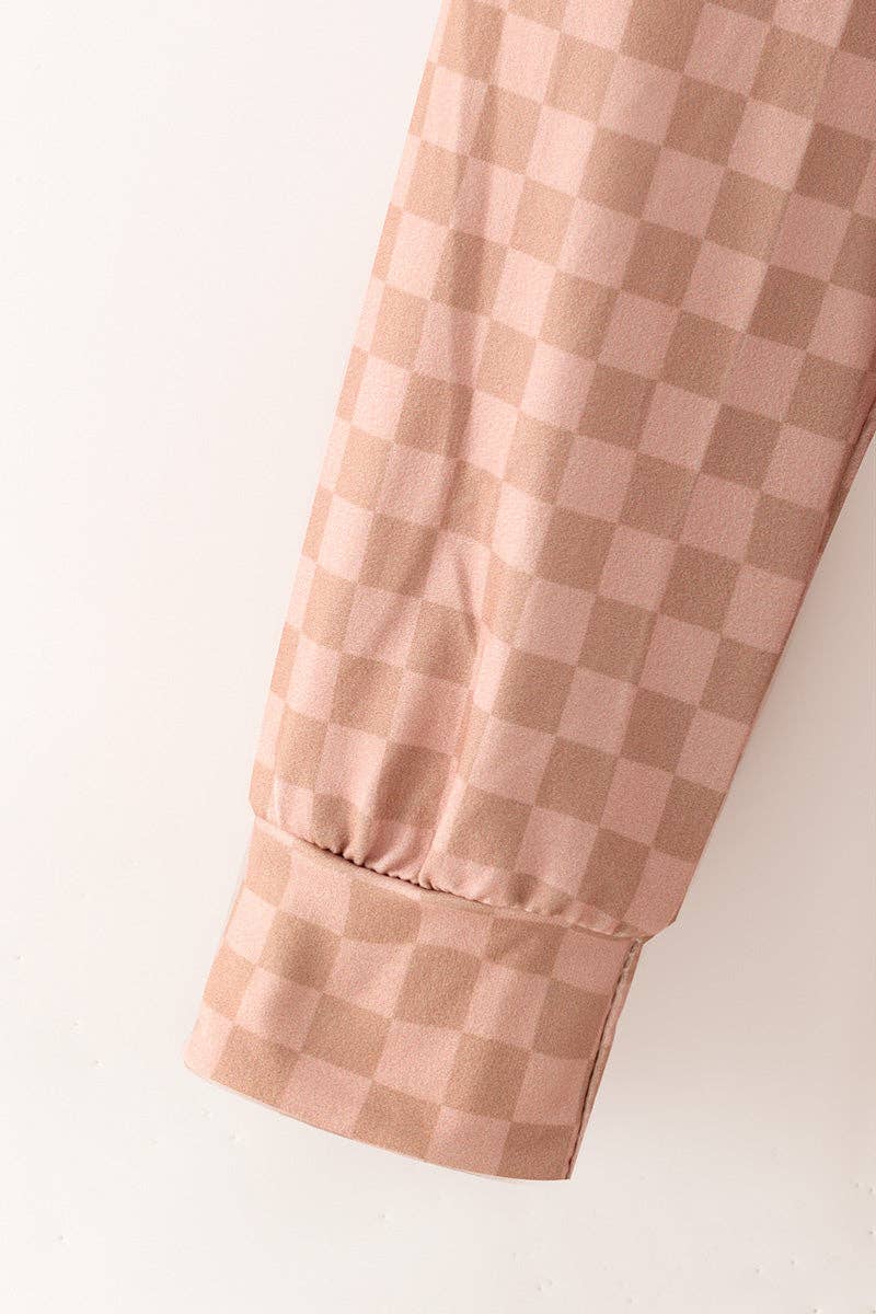 Yeehaw" Brown-tan checkered outfit.