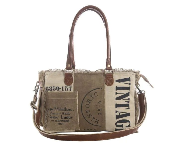 Queen Creek Small & Crossbody Bag in Sandstone