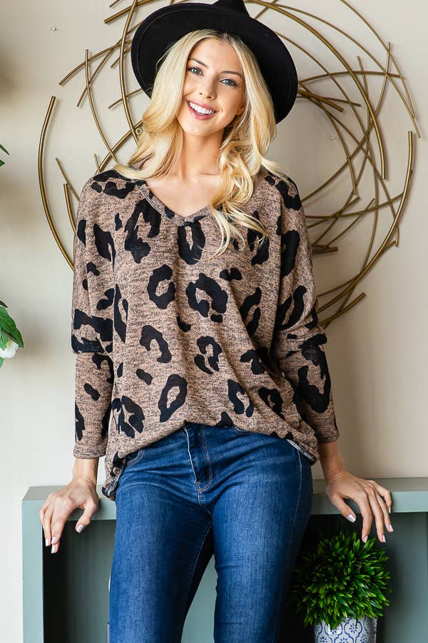 Animal print long sleeve V-neck basic top
