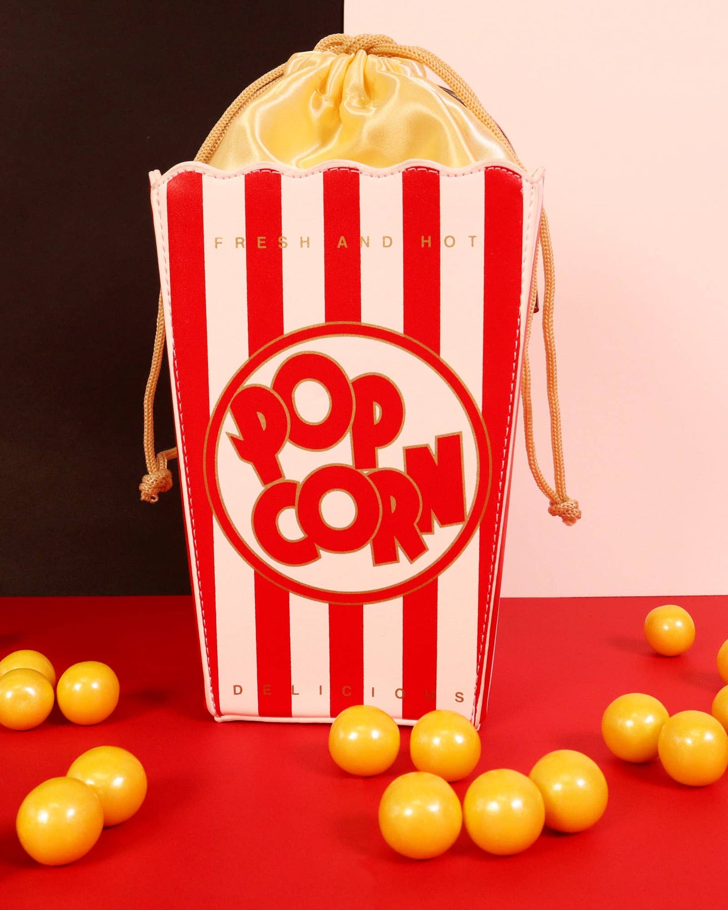 Bewaltz - Fresh & Hot Popcorn Handbag